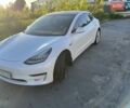 Білий Тесла Модель 3, об'ємом двигуна 0 л та пробігом 122 тис. км за 18900 $, фото 1 на Automoto.ua