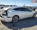 Белый Тесла Модель 3, объемом двигателя 0 л и пробегом 106 тыс. км за 2900 $, фото 2 на Automoto.ua