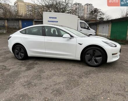 Білий Тесла Модель 3, об'ємом двигуна 0 л та пробігом 93 тис. км за 15800 $, фото 4 на Automoto.ua