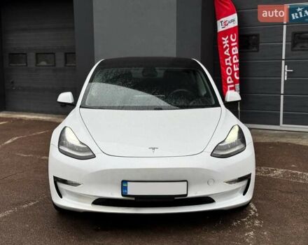 Білий Тесла Модель 3, об'ємом двигуна 0 л та пробігом 35 тис. км за 19500 $, фото 1 на Automoto.ua