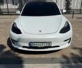 Белый Тесла Модель 3, объемом двигателя 0 л и пробегом 100 тыс. км за 21000 $, фото 1 на Automoto.ua
