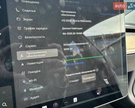 Белый Тесла Модель 3, объемом двигателя 0 л и пробегом 299 тыс. км за 16000 $, фото 18 на Automoto.ua