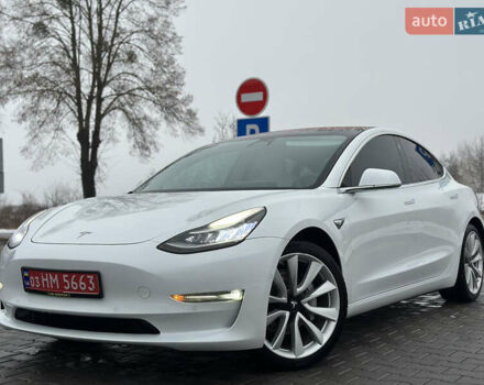 Білий Тесла Модель 3, об'ємом двигуна 0 л та пробігом 118 тис. км за 14999 $, фото 37 на Automoto.ua