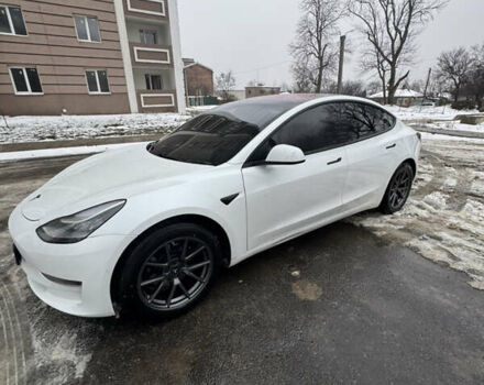 Белый Тесла Модель 3, объемом двигателя 0 л и пробегом 78 тыс. км за 18000 $, фото 5 на Automoto.ua