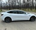 Белый Тесла Модель 3, объемом двигателя 0 л и пробегом 1 тыс. км за 18500 $, фото 7 на Automoto.ua