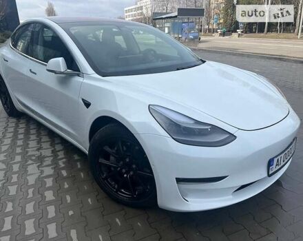 Белый Тесла Модель 3, объемом двигателя 0 л и пробегом 92 тыс. км за 22999 $, фото 7 на Automoto.ua