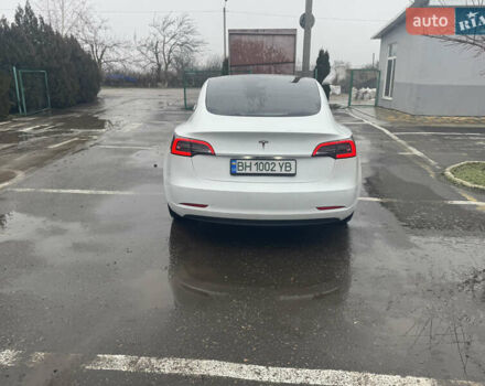 Білий Тесла Модель 3, об'ємом двигуна 0 л та пробігом 185 тис. км за 15200 $, фото 4 на Automoto.ua