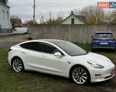 Белый Тесла Модель 3, объемом двигателя 0 л и пробегом 202 тыс. км за 13900 $, фото 11 на Automoto.ua