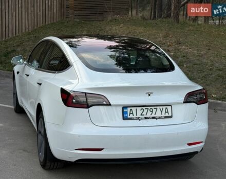 Белый Тесла Модель 3, объемом двигателя 0 л и пробегом 186 тыс. км за 13900 $, фото 13 на Automoto.ua
