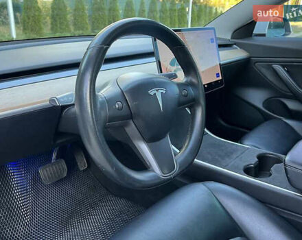 Білий Тесла Модель 3, об'ємом двигуна 0 л та пробігом 89 тис. км за 15000 $, фото 16 на Automoto.ua