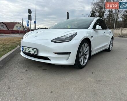 Білий Тесла Модель 3, об'ємом двигуна 0 л та пробігом 131 тис. км за 16400 $, фото 18 на Automoto.ua
