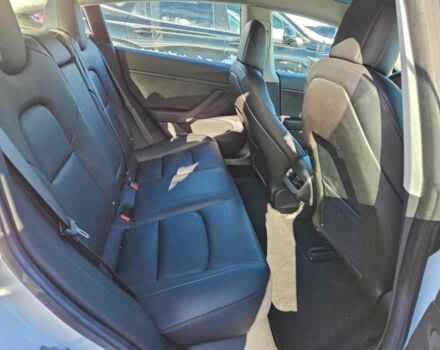 Белый Тесла Модель 3, объемом двигателя 0 л и пробегом 65 тыс. км за 13500 $, фото 9 на Automoto.ua