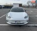 Белый Тесла Модель 3, объемом двигателя 0 л и пробегом 299 тыс. км за 16000 $, фото 2 на Automoto.ua