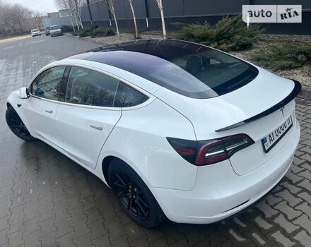 Белый Тесла Модель 3, объемом двигателя 0 л и пробегом 92 тыс. км за 22999 $, фото 3 на Automoto.ua