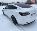 Белый Тесла Модель 3, объемом двигателя 0 л и пробегом 108 тыс. км за 23000 $, фото 6 на Automoto.ua