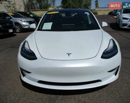 Белый Тесла Модель 3, объемом двигателя 0 л и пробегом 53 тыс. км за 6700 $, фото 1 на Automoto.ua
