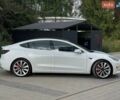 Білий Тесла Модель 3, об'ємом двигуна 0 л та пробігом 115 тис. км за 17450 $, фото 6 на Automoto.ua