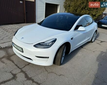 Белый Тесла Модель 3, объемом двигателя 0 л и пробегом 94 тыс. км за 15400 $, фото 6 на Automoto.ua