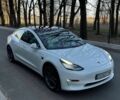 Білий Тесла Модель 3, об'ємом двигуна 0 л та пробігом 113 тис. км за 17500 $, фото 2 на Automoto.ua