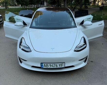 Білий Тесла Модель 3, об'ємом двигуна 0 л та пробігом 98 тис. км за 17400 $, фото 12 на Automoto.ua