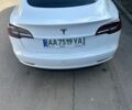 Белый Тесла Модель 3, объемом двигателя 0 л и пробегом 180 тыс. км за 16000 $, фото 5 на Automoto.ua
