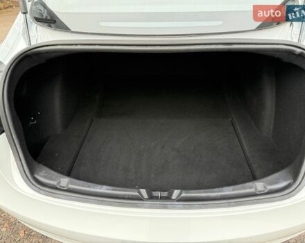 Белый Тесла Модель 3, объемом двигателя 0 л и пробегом 93 тыс. км за 15800 $, фото 14 на Automoto.ua