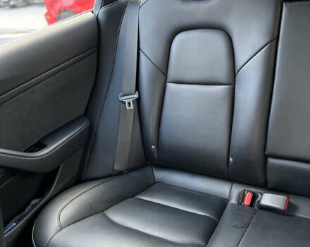 Белый Тесла Модель 3, объемом двигателя 0 л и пробегом 78 тыс. км за 27300 $, фото 33 на Automoto.ua