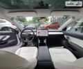 Белый Тесла Модель 3, объемом двигателя 0 л и пробегом 75 тыс. км за 16900 $, фото 19 на Automoto.ua