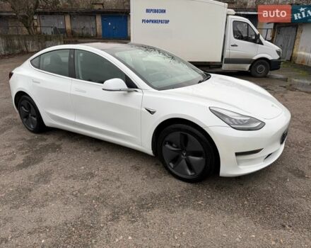 Білий Тесла Модель 3, об'ємом двигуна 0 л та пробігом 93 тис. км за 15800 $, фото 7 на Automoto.ua
