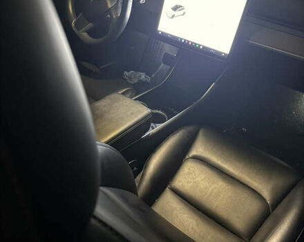 Белый Тесла Модель 3, объемом двигателя 0 л и пробегом 108 тыс. км за 15700 $, фото 10 на Automoto.ua