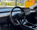 Белый Тесла Модель 3, объемом двигателя 0 л и пробегом 99 тыс. км за 16900 $, фото 8 на Automoto.ua