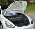 Білий Тесла Модель 3, об'ємом двигуна 0 л та пробігом 106 тис. км за 18000 $, фото 7 на Automoto.ua