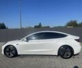 Білий Тесла Модель 3, об'ємом двигуна 0 л та пробігом 62 тис. км за 12930 $, фото 2 на Automoto.ua