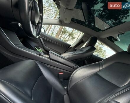 Белый Тесла Модель 3, объемом двигателя 0 л и пробегом 186 тыс. км за 13900 $, фото 42 на Automoto.ua