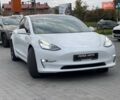 Белый Тесла Модель 3, объемом двигателя 0 л и пробегом 151 тыс. км за 17300 $, фото 2 на Automoto.ua