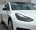 Білий Тесла Модель 3, об'ємом двигуна 0 л та пробігом 130 тис. км за 19000 $, фото 6 на Automoto.ua