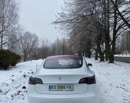 Білий Тесла Модель 3, об'ємом двигуна 0 л та пробігом 108 тис. км за 17500 $, фото 19 на Automoto.ua