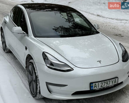 Белый Тесла Модель 3, объемом двигателя 0 л и пробегом 185 тыс. км за 13500 $, фото 1 на Automoto.ua