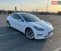 Білий Тесла Модель 3, об'ємом двигуна 0 л та пробігом 95 тис. км за 17200 $, фото 1 на Automoto.ua
