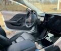 Білий Тесла Модель 3, об'ємом двигуна 0 л та пробігом 51 тис. км за 18500 $, фото 5 на Automoto.ua