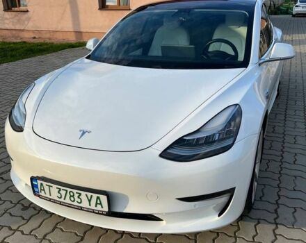 Білий Тесла Модель 3, об'ємом двигуна 0 л та пробігом 78 тис. км за 18650 $, фото 7 на Automoto.ua