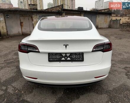 Білий Тесла Модель 3, об'ємом двигуна 0 л та пробігом 93 тис. км за 15800 $, фото 22 на Automoto.ua
