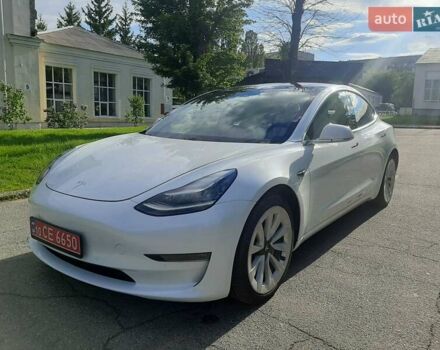Белый Тесла Модель 3, объемом двигателя 0 л и пробегом 40 тыс. км за 21500 $, фото 9 на Automoto.ua