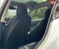 Білий Тесла Модель 3, об'ємом двигуна 0 л та пробігом 106 тис. км за 18000 $, фото 16 на Automoto.ua