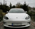 Белый Тесла Модель 3, объемом двигателя 0 л и пробегом 123 тыс. км за 16595 $, фото 1 на Automoto.ua