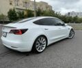 Белый Тесла Модель 3, объемом двигателя 0 л и пробегом 49 тыс. км за 17500 $, фото 1 на Automoto.ua