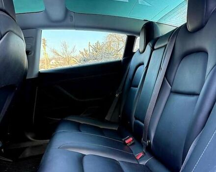 Білий Тесла Модель 3, об'ємом двигуна 0 л та пробігом 101 тис. км за 15700 $, фото 11 на Automoto.ua