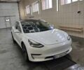 Білий Тесла Модель 3, об'ємом двигуна 0 л та пробігом 154 тис. км за 17500 $, фото 1 на Automoto.ua