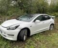 Тесла Модель 3 2018 в Кременце на Automoto.ua Белый Тесла Модель 3, объемом двигателя 0 л и пробегом 200 тыс. км за 6000 $, фото 1 на Automoto.ua