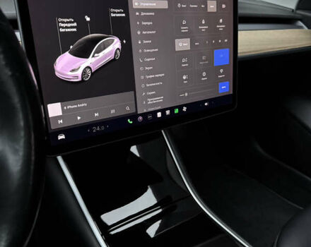 Белый Тесла Модель 3, объемом двигателя 0 л и пробегом 123 тыс. км за 16900 $, фото 16 на Automoto.ua